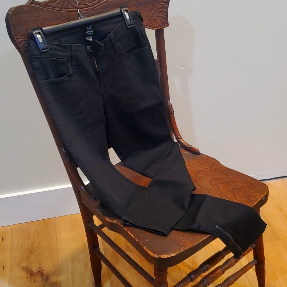 JustBlack skinny jeans with zipped bottom